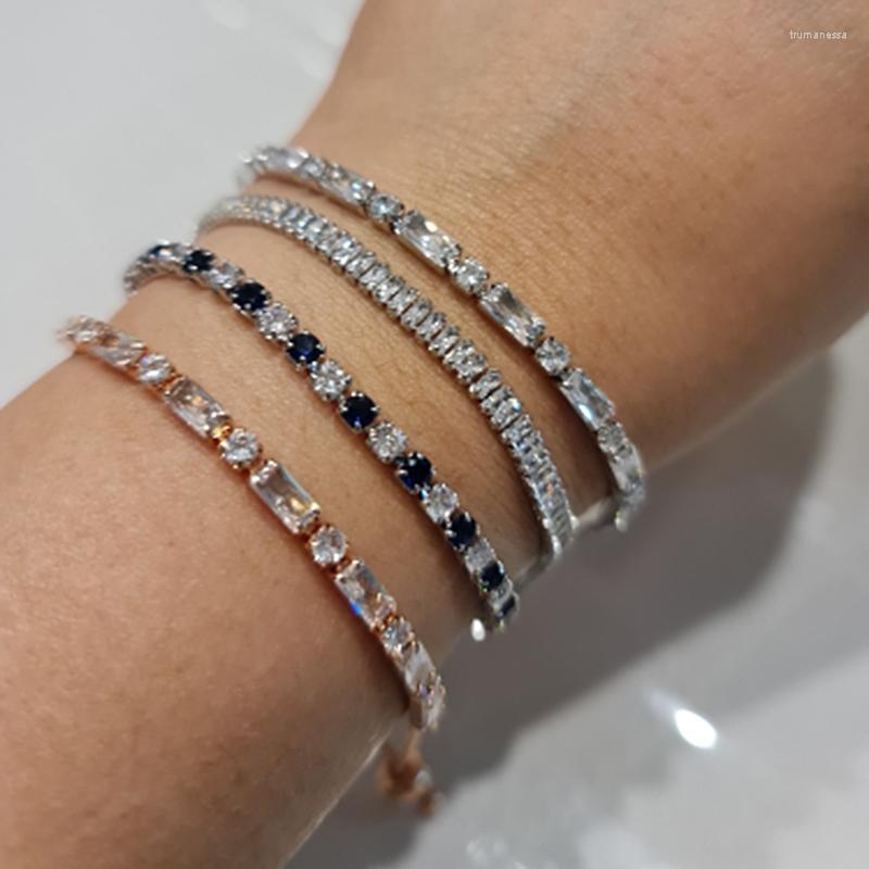 Link Bracelets Chain Tennis For Women Simple Blue Round Zircon Rose Gold Color Girl's Bracelet Jewerlly Fashion Korean Gifts H055
Link Bracelets Chain Tennis For Women Simple Blue Round Zircon Rose Gold Color Girl's Bracelet Jewerlly Fashion Korean Gifts H055
