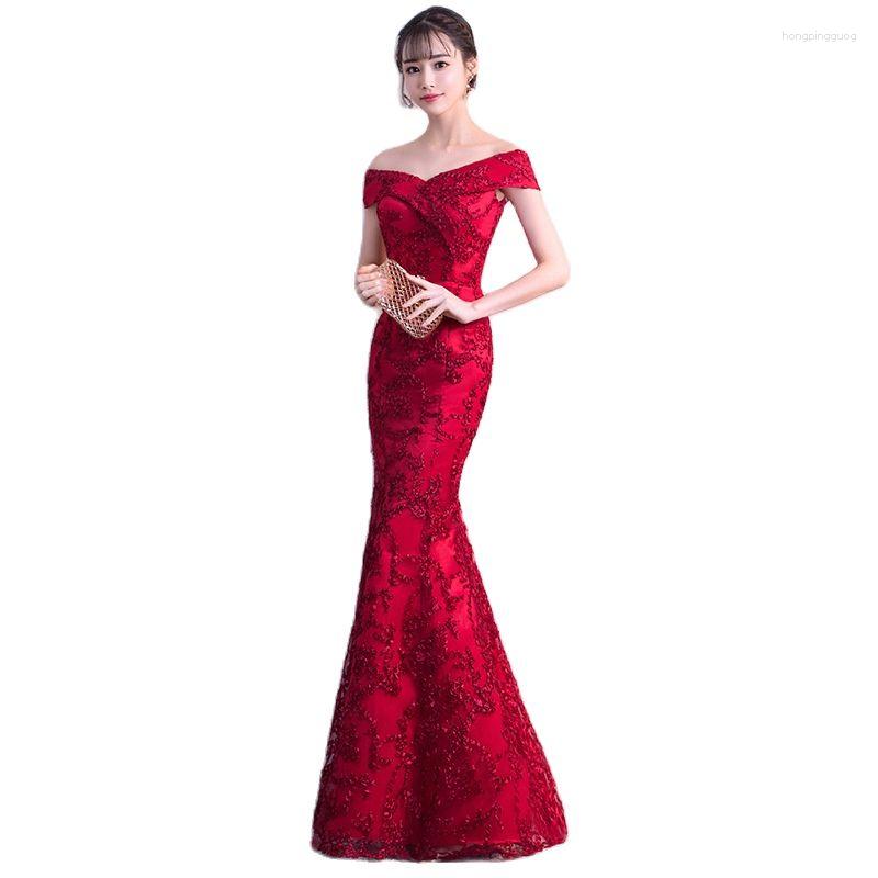 Ethnic Clothing Women Qipao For Wedding Party Fishtail Red Chinese Female Modern Cheongsam Slim Traditional Gown
Ethnic Clothing Women Qipao For Wedding Party Fishtail Red Chinese Female Modern Cheongsam Slim Traditional Gown