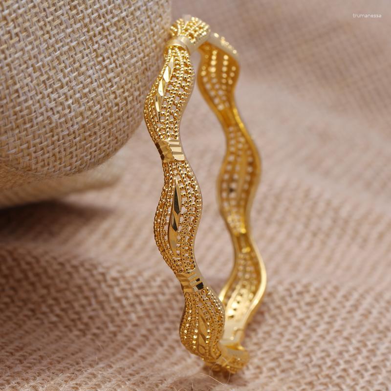 Bangle 24k Gold Women Big Dubai Bride Wedding Ethiopian Bangles Africa Arab Jewelry Charmgirls India Bracelet GiftsBangle Raym22
Bangle 24k Gold Women Big Dubai Bride Wedding Ethiopian Bangles Africa Arab Jewelry Charmgirls India Bracelet GiftsBangle Raym22
