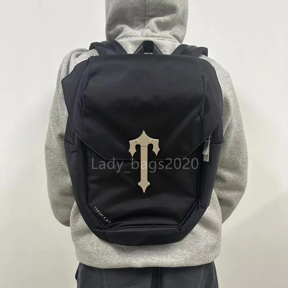 Trapstar Backpack Shoulder Bags Designer Nylon Trapstars Shoulder Bags Classic Unisex Handbags Black Sliver 5A Quality Cobra T London Men Schoolbag, Black with black
Trapstar Backpack Shoulder Bags Designer Nylon Trapstars Shoulder Bags Classic Unisex Handbags Black Sliver 5A Quality Cobra T London Men Schoolbag, Black with black