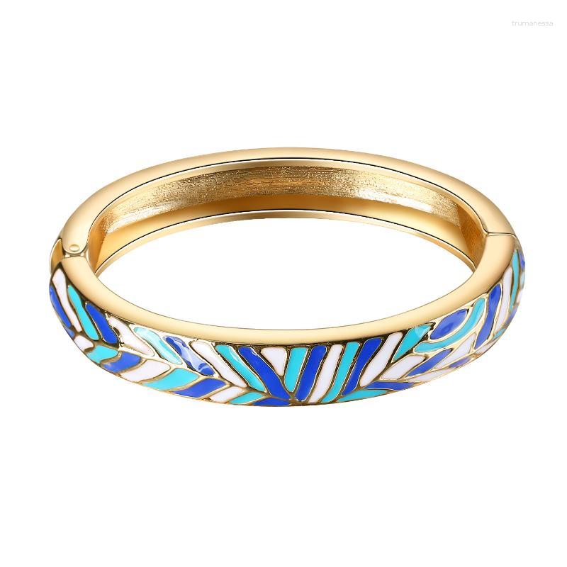 Bangle Gold Color Oil Drop Metal For Women Arabic Ethnic Wedding Party Jewelry Morocco Bridal Gift Raym22
Bangle Gold Color Oil Drop Metal For Women Arabic Ethnic Wedding Party Jewelry Morocco Bridal Gift Raym22