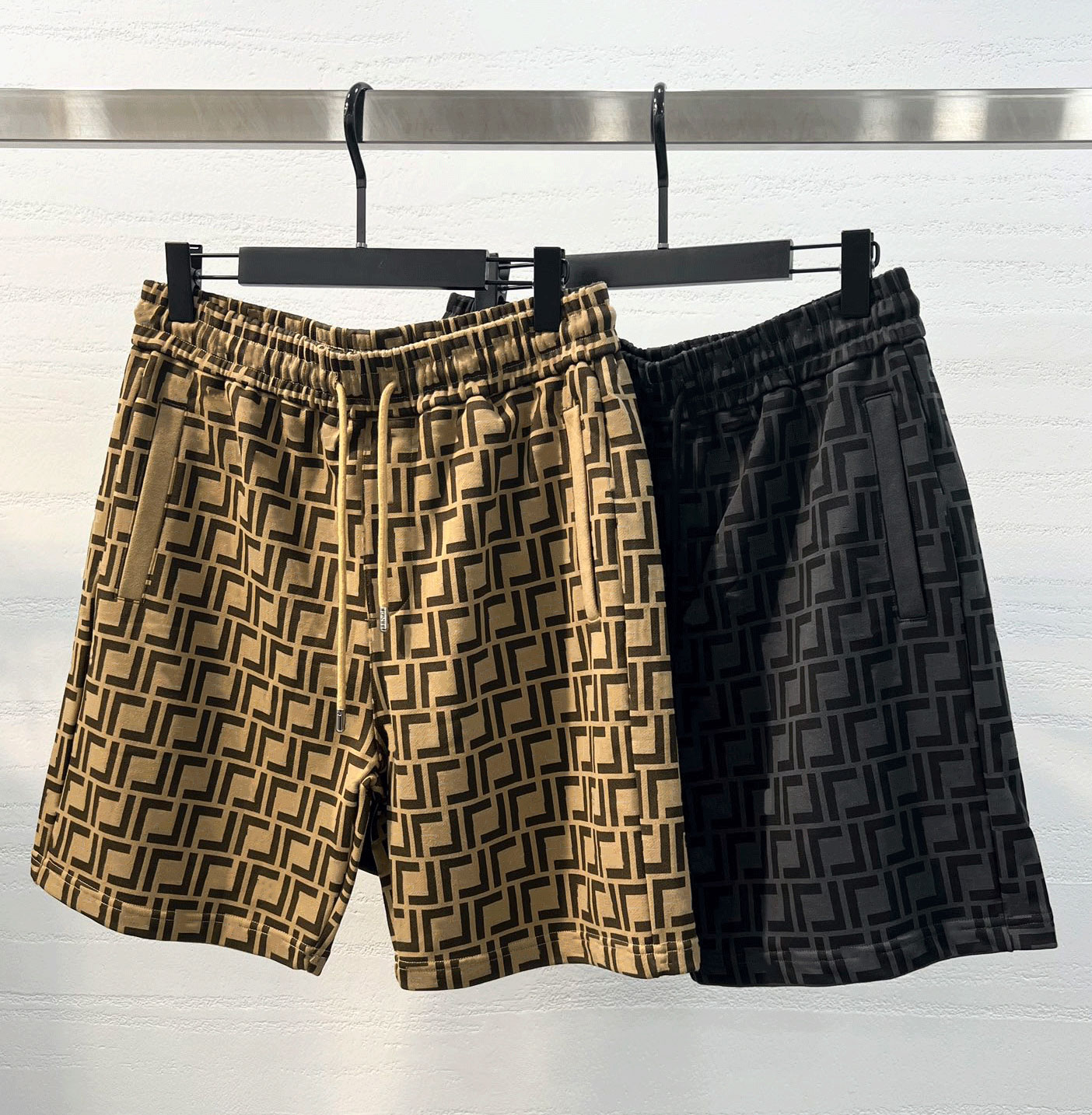 Designer Men' Shorts Beach Shorts Summer Men' Women' Shorts Fashion Letter F Print Quick Dry Swimwear Men' Swim Shorts with Lined Swim Trunks
Designer Men' Shorts Beach Shorts Summer Men' Women' Shorts Fashion Letter F Print Quick Dry Swimwear Men' Swim Shorts with Lined Swim Trunks