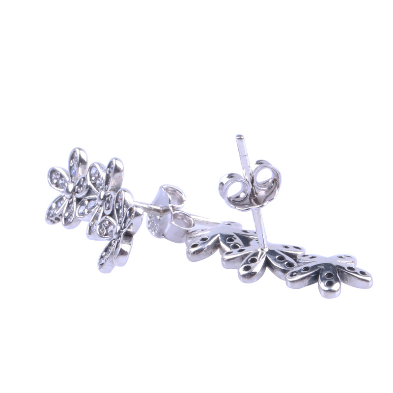 Fashionable Flower Stud Earrings in Polished 925 Sterling Silver with Imitation Diamond Detailing for Her