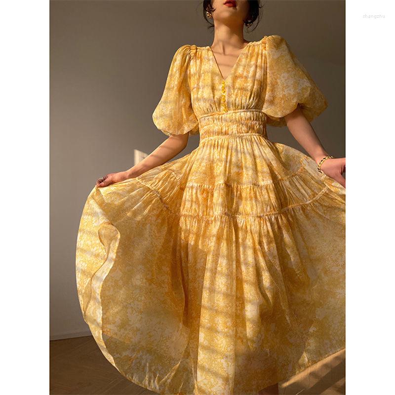 Party Dresses French Vintage Print Dress 2023 Spring Summer Women Robes Temperament V Neck Bubble Sleeve Elastic Slim Waist G616, Yellow
Party Dresses French Vintage Print Dress 2023 Spring Summer Women Robes Temperament V Neck Bubble Sleeve Elastic Slim Waist G616, Yellow