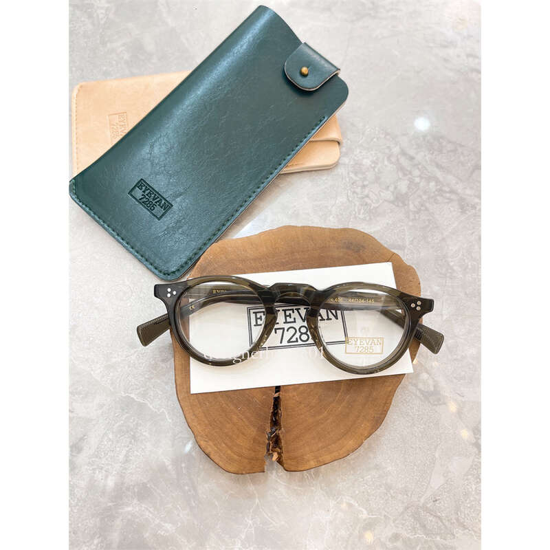 designer sunglasses2023 New South Korean Small Frame Flat Mirror for Men and Women: the Same Frame Can Be Paired with Myopia Glasses
designer sunglasses2023 New South Korean Small Frame Flat Mirror for Men and Women: the Same Frame Can Be Paired with Myopia Glasses
