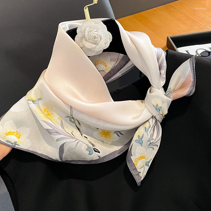 Scarves Fashion Real Silk Square Satin Scarf For Women Print Shawl Foulard Hijab Wrap Bandana Neck Girls Bag Wrist Bufanda Echarpe
Scarves Fashion Real Silk Square Satin Scarf For Women Print Shawl Foulard Hijab Wrap Bandana Neck Girls Bag Wrist Bufanda Echarpe