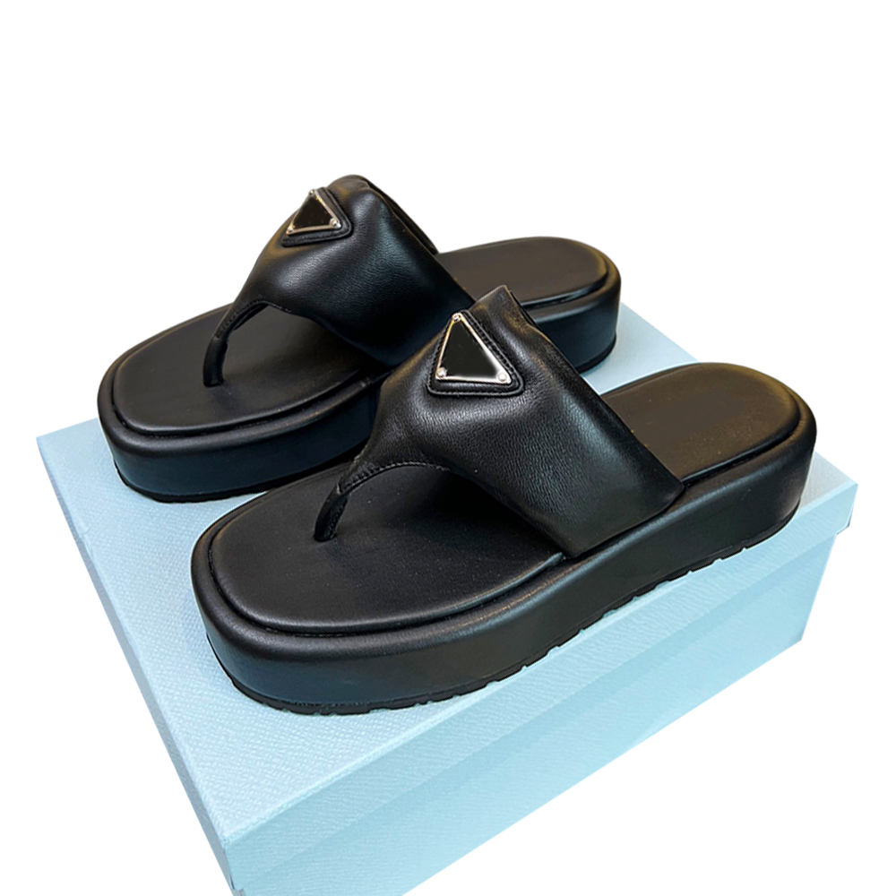 P* Top Quality Slippers designer women slides platform sandals famous designer women flip flops Maroon brocade slippers womens summer embroidered, Color 1
P* Top Quality Slippers designer women slides platform sandals famous designer women flip flops Maroon brocade slippers womens summer embroidered, Color 1