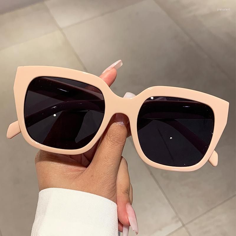 Sunglasses KAMMPT Oversized Square Women Sunglass Fashion 2023 Brand Designer Vintage Eyewear Trendy Ins Original UV400 Shades
Sunglasses KAMMPT Oversized Square Women Sunglass Fashion 2023 Brand Designer Vintage Eyewear Trendy Ins Original UV400 Shades