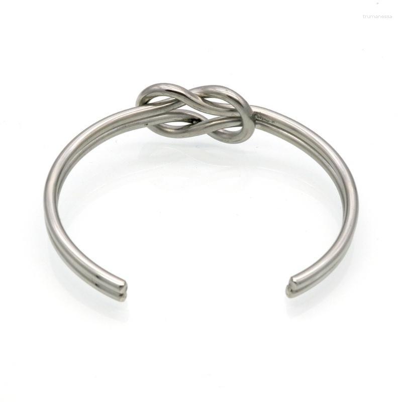 Bangle Fashion Stainless Steel Knotted Bracelet Bow Titanium Ladies OL Couple Friendship JewelryBangle Raym22
Bangle Fashion Stainless Steel Knotted Bracelet Bow Titanium Ladies OL Couple Friendship JewelryBangle Raym22