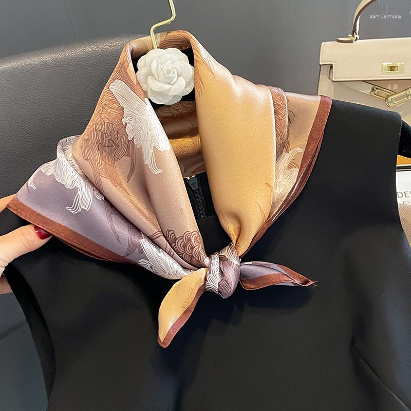 Scarves 2023 Real Silk Scarf Fashion Lady Small Neck Foulard Female Bandana For Women Hijab Shawl Wraps Headkerchief
Scarves 2023 Real Silk Scarf Fashion Lady Small Neck Foulard Female Bandana For Women Hijab Shawl Wraps Headkerchief