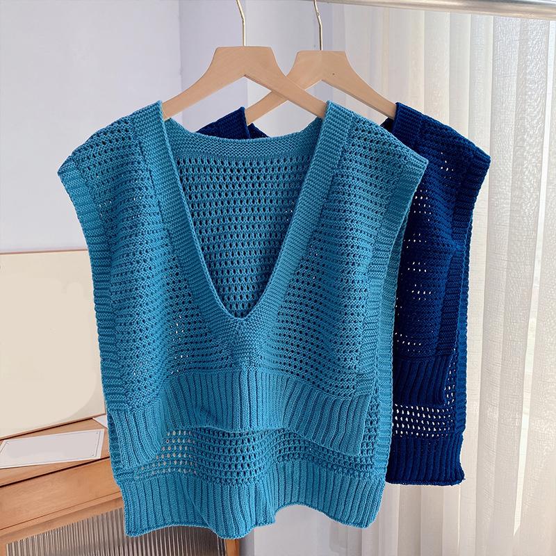 Bow Ties Knitted Shirt Detachable Collar For Women's Autumn Solid Color Half Fake Vest Ladies False Accessories
Bow Ties Knitted Shirt Detachable Collar For Women's Autumn Solid Color Half Fake Vest Ladies False Accessories