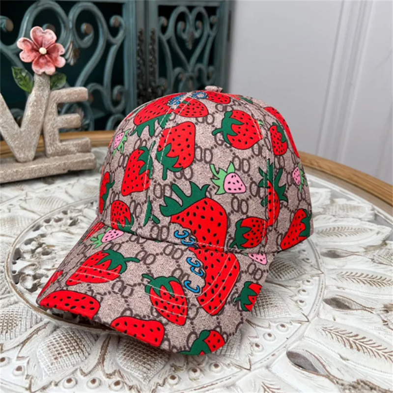 Baseball Cap Designer Hats Luxury Ball Cap Strawberries Designs Sports Style Travel Running Wear Hat Temperament Versatile Caps, Correct version
Baseball Cap Designer Hats Luxury Ball Cap Strawberries Designs Sports Style Travel Running Wear Hat Temperament Versatile Caps, Correct version