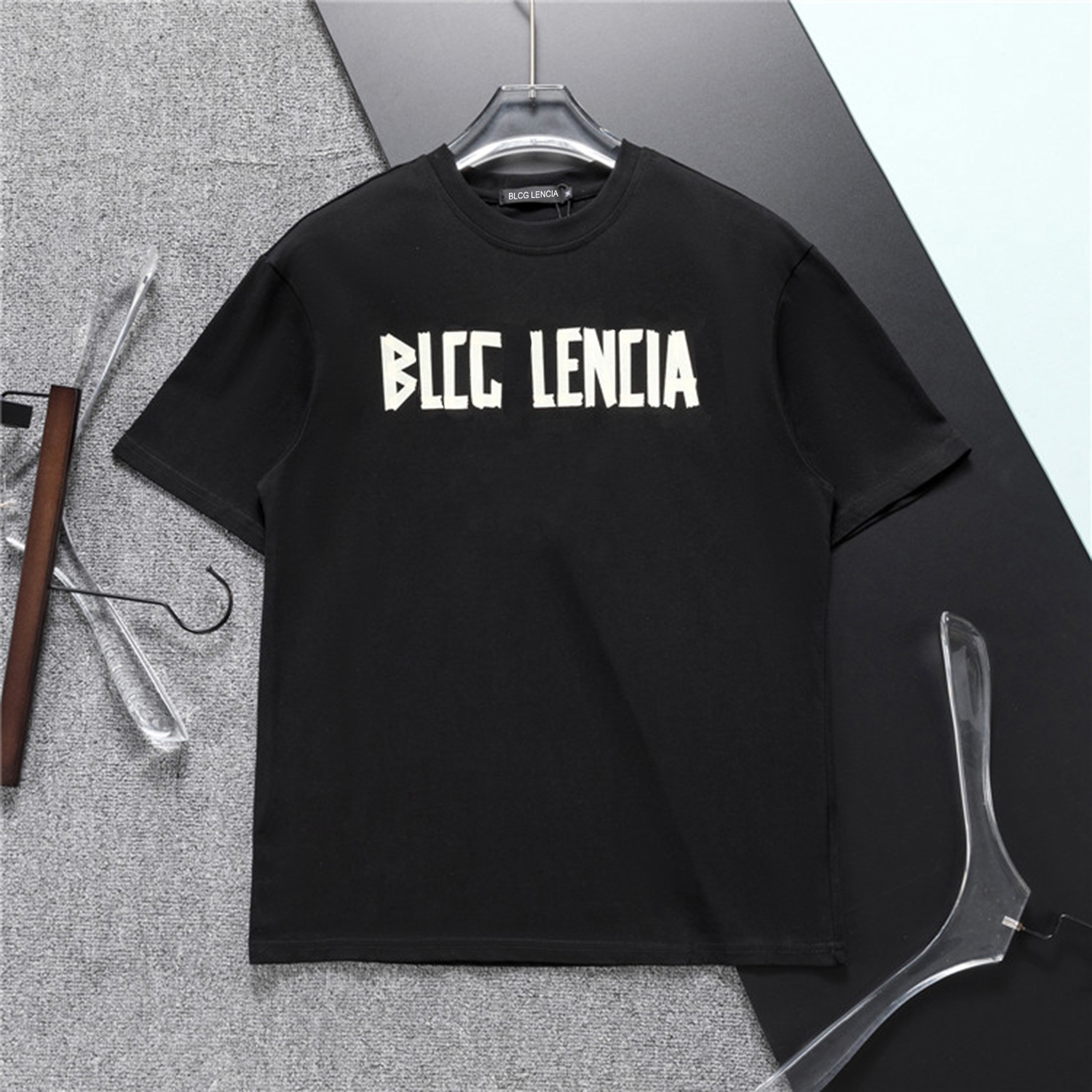 BLCG LENCIA 2023 Summer New 100% Cotton Fabric T-shirt Men High Quality Print Color Mens Designer T shirt Paris fashion Tshirts Tops 22435, White
BLCG LENCIA 2023 Summer New 100% Cotton Fabric T-shirt Men High Quality Print Color Mens Designer T shirt Paris fashion Tshirts Tops 22435, White