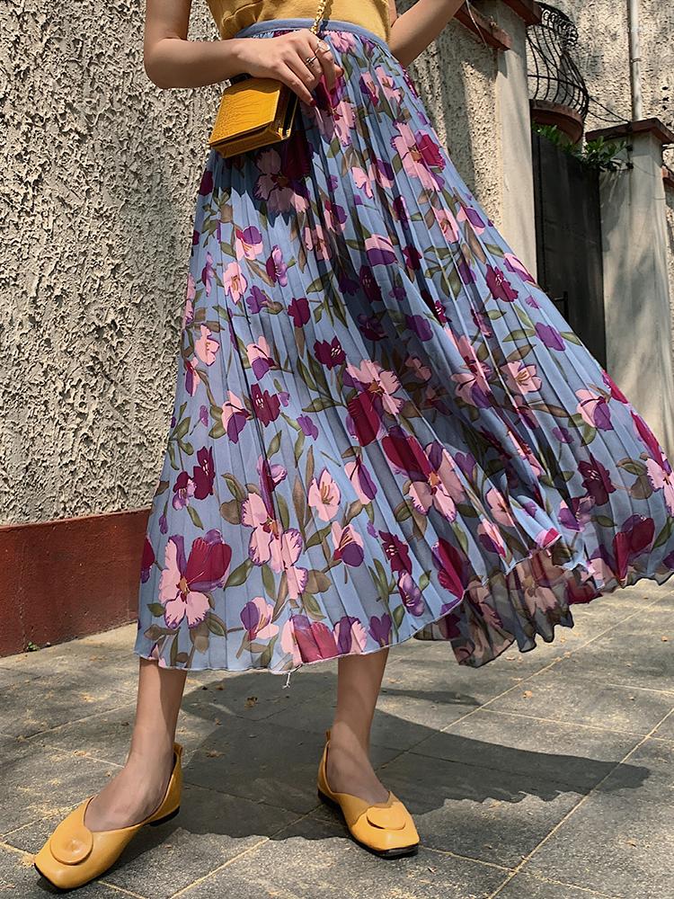 Skirts 2023 Trend Spring Summer Women Korean Fashion Floral Print Aesthetic High Waist Midi Long A Line Pleated Skirt Female, Blue
Skirts 2023 Trend Spring Summer Women Korean Fashion Floral Print Aesthetic High Waist Midi Long A Line Pleated Skirt Female, Blue