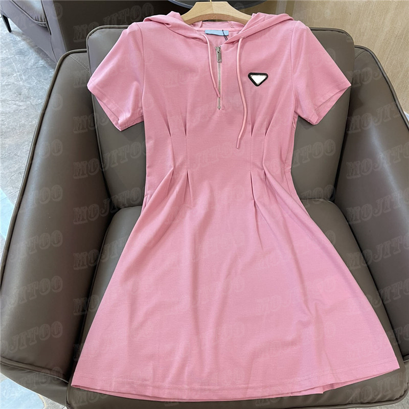 Women Hooded Dresses With Metal Badge Design Half Zip Dress High Waist Slim Skirts For Lady, Black
Women Hooded Dresses With Metal Badge Design Half Zip Dress High Waist Slim Skirts For Lady, Black