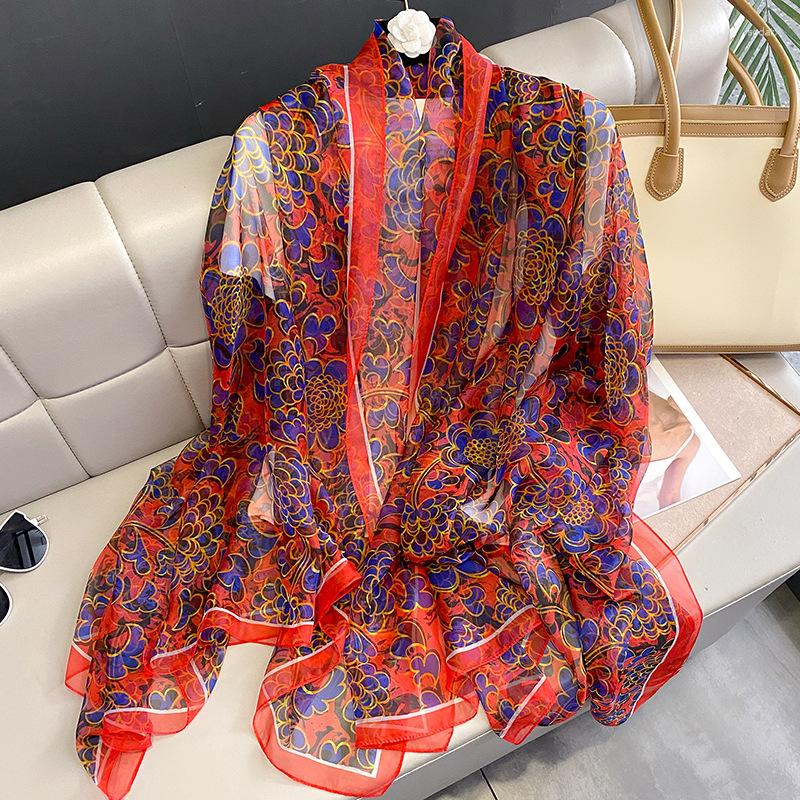 Scarves Women Fashion Design Scarf 180X130CM Shawls For Gift Model Summer Sunscreen Couple Style Pashmina Silk Hijab
Scarves Women Fashion Design Scarf 180X130CM Shawls For Gift Model Summer Sunscreen Couple Style Pashmina Silk Hijab