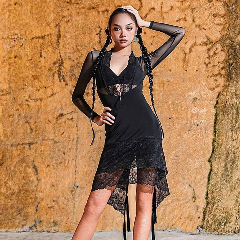 Stage Wear Lace Patchwork And V Neck Design Female Latin Dance Dress Women Ballroom Samba Rumba Performance Dancewear DL322, Black
Stage Wear Lace Patchwork And V Neck Design Female Latin Dance Dress Women Ballroom Samba Rumba Performance Dancewear DL322, Black