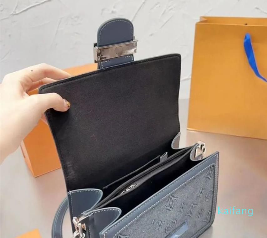 Women Designer Messenger Flap Bag Denim with Calfskin Leather Old Flower Silver Letter Metal, Blue
Women Designer Messenger Flap Bag Denim with Calfskin Leather Old Flower Silver Letter Metal, Blue