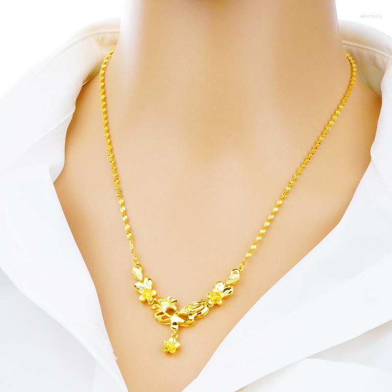 Chains Gold-Plated Water Wave Chain Flower Necklace Women's Accessories Vintage For Women Jewelry Friend Gift
Chains Gold-Plated Water Wave Chain Flower Necklace Women's Accessories Vintage For Women Jewelry Friend Gift
