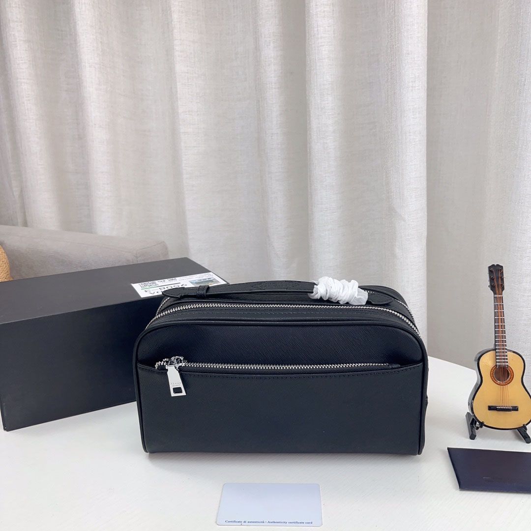 up clutch envelope handbag leather tote women makeup cosmetic man travel purse bag wash bags storage organizer men make Designer bag bi Whpc
up clutch envelope handbag leather tote women makeup cosmetic man travel purse bag wash bags storage organizer men make Designer bag bi Whpc