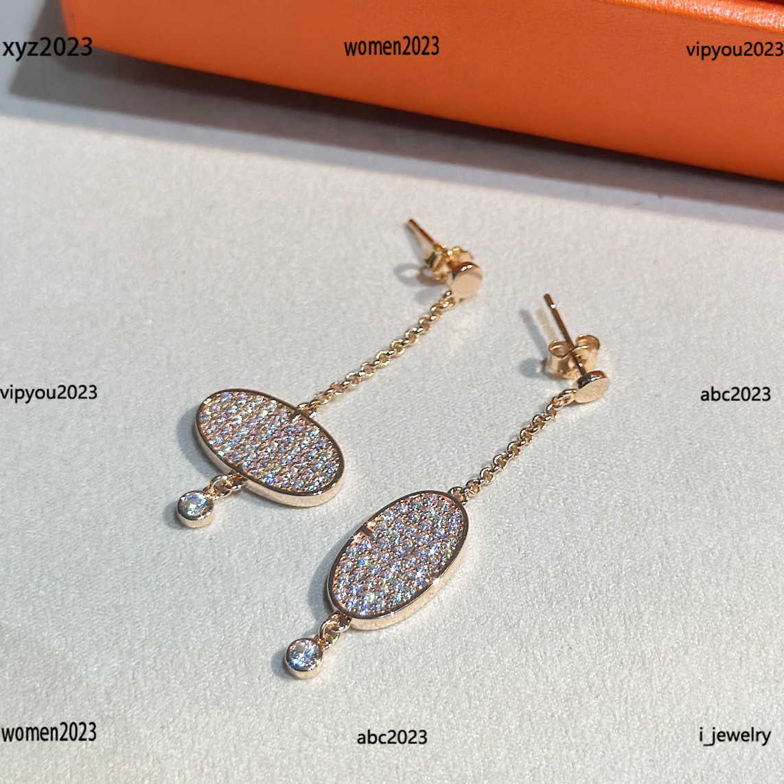 women designer earrings 925 Sterling Silver Jewelry Free shipping Pig nose shaped pendant earring new arrival #Including box
women designer earrings 925 Sterling Silver Jewelry Free shipping Pig nose shaped pendant earring new arrival #Including box