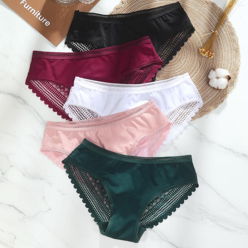 Women's Panties Sexy Lace Seamless Underwear Women Solid Briefs Comfortable Breathable Women's Lingerie Female S-XL, Black
Women's Panties Sexy Lace Seamless Underwear Women Solid Briefs Comfortable Breathable Women's Lingerie Female S-XL, Black