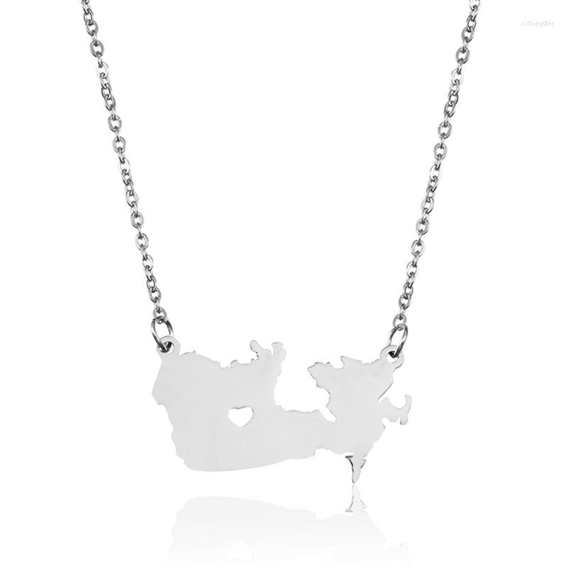 Pendant Necklaces 304 Stainless Steel Canada Map Necklace High Quality Heart Women Jewellery