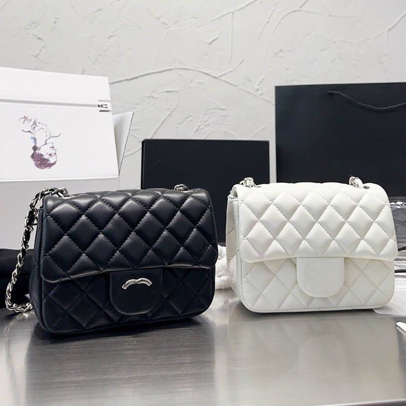 Classic Two Tone Mini Women Shoulder Bag Lambskin Quilted Gold Silver Hardware Chain Versatile Evening Clutch Crossbody Luxury Handbag Designer Bag Coin Purse 17CM, Black
Classic Two Tone Mini Women Shoulder Bag Lambskin Quilted Gold Silver Hardware Chain Versatile Evening Clutch Crossbody Luxury Handbag Designer Bag Coin Purse 17CM, Black