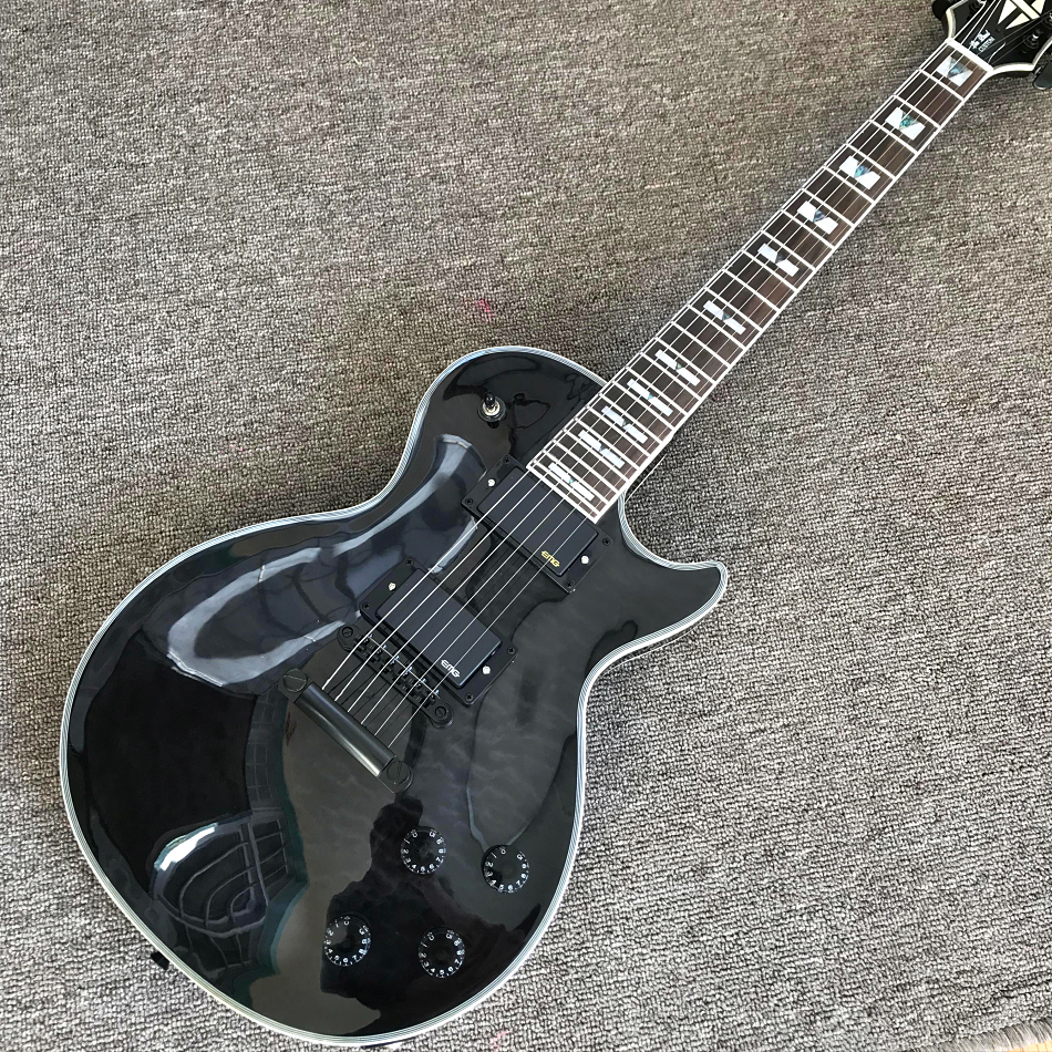 Custom Shop, Caston Clear Black Large Floral Electric Guitar, Rosewood Fingerboard, Black Hardware, Free Shipping
Custom Shop, Caston Clear Black Large Floral Electric Guitar, Rosewood Fingerboard, Black Hardware, Free Shipping