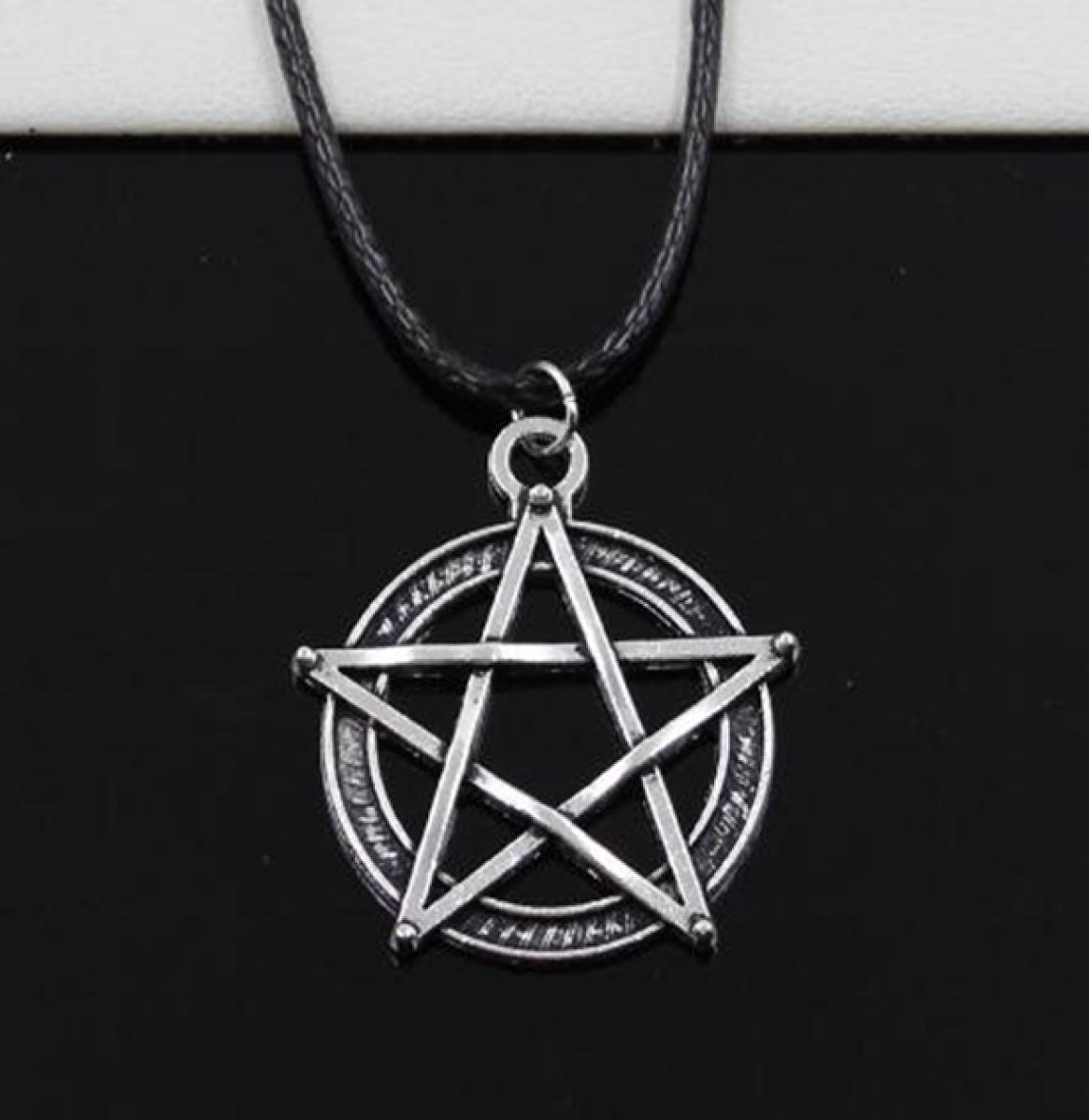 New 20pcslot Tibetan Silver Star Pentagram Necklace Choker Charm Black Leather Cord Necklace DIY4606794
New 20pcslot Tibetan Silver Star Pentagram Necklace Choker Charm Black Leather Cord Necklace DIY4606794