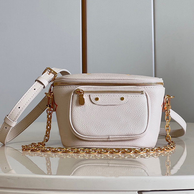 Designer Mini Bumbag Calfskin Fanny Pack 17cm Luxury Shoulder Bag High Imitation Crossbody Bag With Box ZL242-2, M82208
Designer Mini Bumbag Calfskin Fanny Pack 17cm Luxury Shoulder Bag High Imitation Crossbody Bag With Box ZL242-2, M82208