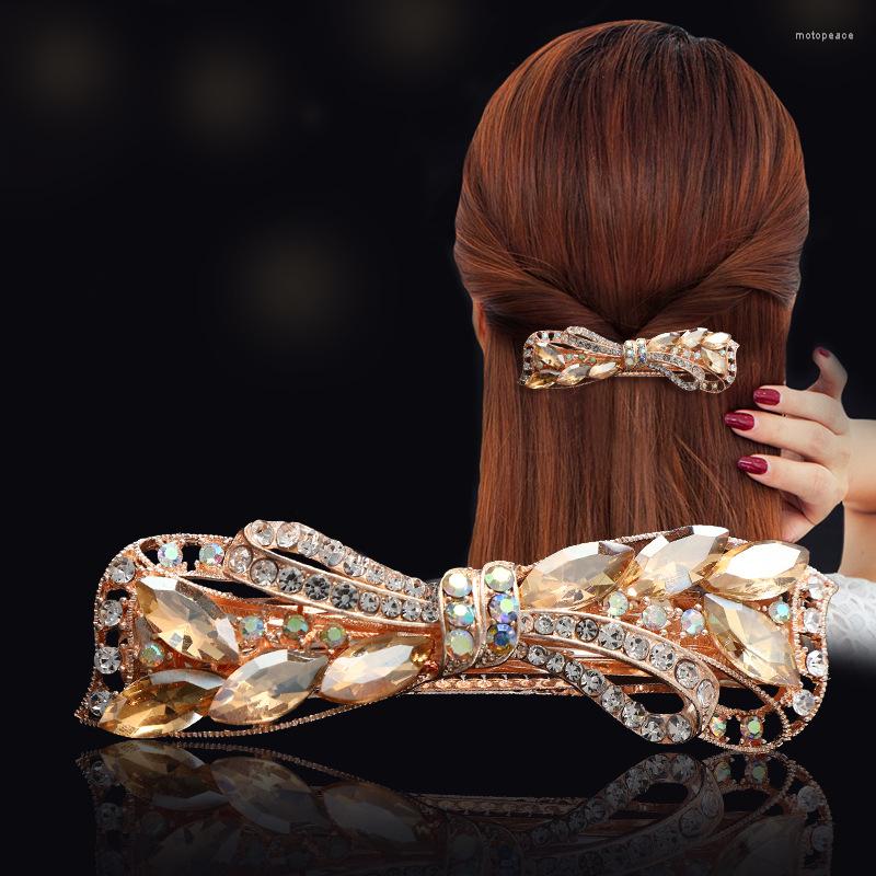 Hair Clips Blue Butterfly Crystal Spring Clip Large Back Head Horsetail Temperament Female Fashion Accessories
Hair Clips Blue Butterfly Crystal Spring Clip Large Back Head Horsetail Temperament Female Fashion Accessories