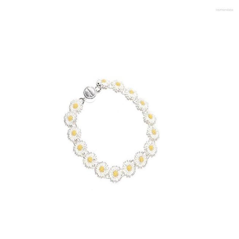 Link Bracelets Chain KPOP Bigbang 2023 Summer G-Dragon Men's And Women's Magnet Buckle Daisy Bracelet Decoration Gifts F23 Raym22
Link Bracelets Chain KPOP Bigbang 2023 Summer G-Dragon Men's And Women's Magnet Buckle Daisy Bracelet Decoration Gifts F23 Raym22