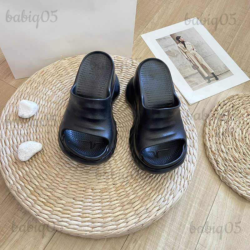 Slippers 2024 Summer Platform Wedge Sandals Black Outside Wearings Slides Beach Wearing Slippers T241114