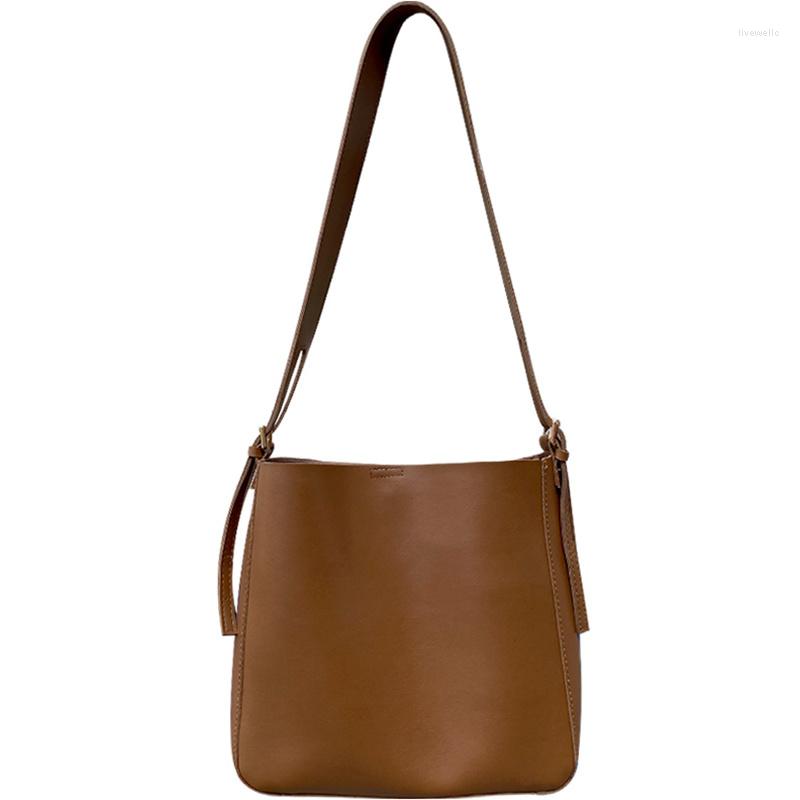 Evening Bags Large Capacity Bag Female 2023 Fashion Bucket Texture Minority Underarm Versatile Messenger, Black
Evening Bags Large Capacity Bag Female 2023 Fashion Bucket Texture Minority Underarm Versatile Messenger, Black