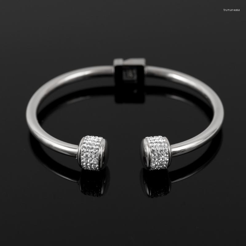 Bangle Luxury Round Bead Full Clay CZ Rhinestones Women Bracelet Open Cuff For Punk Jewelry GiftBangleBangle Raym22
Bangle Luxury Round Bead Full Clay CZ Rhinestones Women Bracelet Open Cuff For Punk Jewelry GiftBangleBangle Raym22