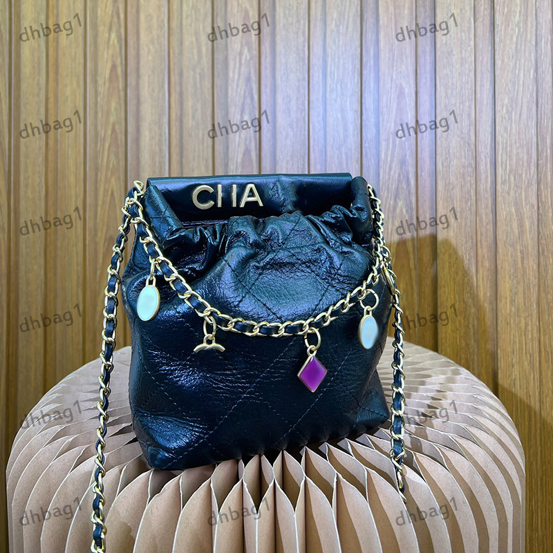 Designer Womens Shoulder Bag Mini Garbage Bags 22 Leather Diamond Design Small Pendant Matelasse Chain Diagonal Bags Handbag Card Holder Cosmetic Case 16x17cm, White
Designer Womens Shoulder Bag Mini Garbage Bags 22 Leather Diamond Design Small Pendant Matelasse Chain Diagonal Bags Handbag Card Holder Cosmetic Case 16x17cm, White