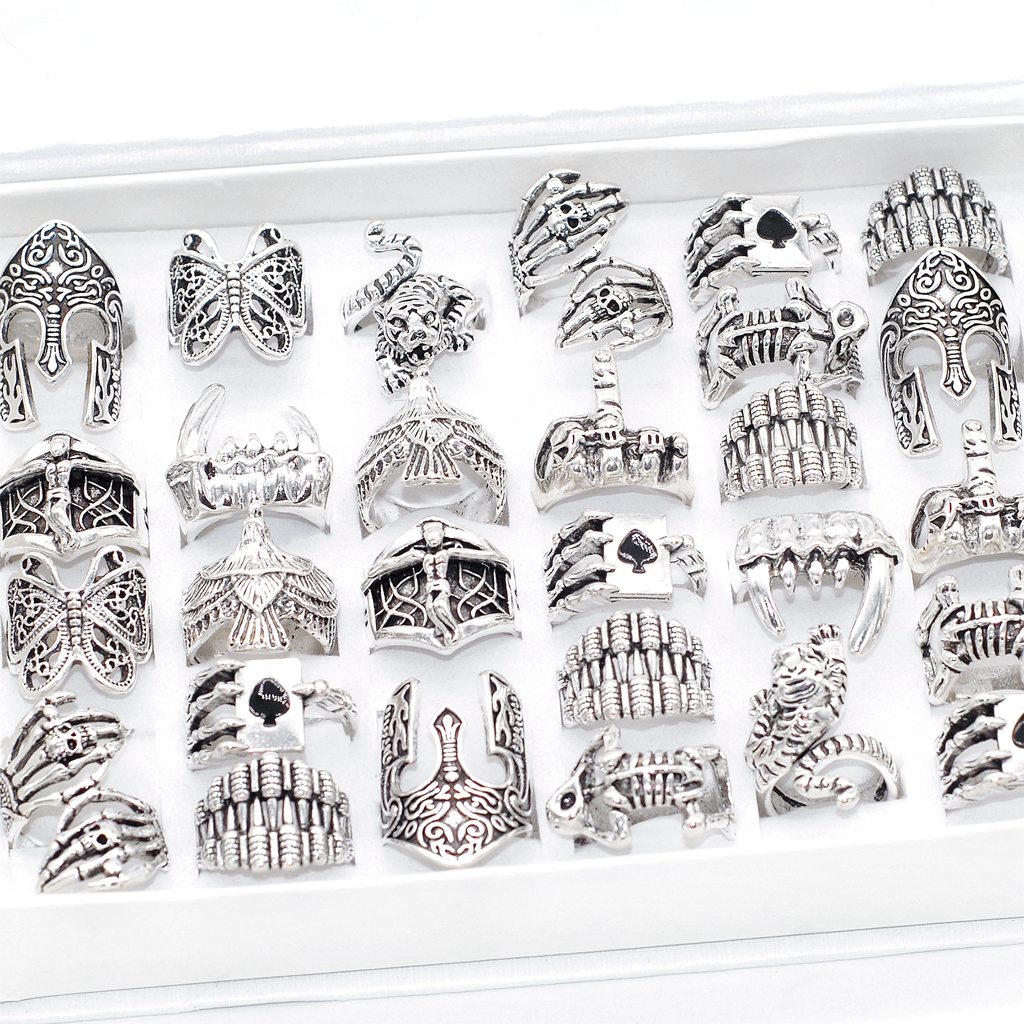 Wholesale 32pcs Mix Design Animal Skull Vintage Rings For Men Women Antique Silver Metal Plated Punk Gothic Party Gift Jewelry
Wholesale 32pcs Mix Design Animal Skull Vintage Rings For Men Women Antique Silver Metal Plated Punk Gothic Party Gift Jewelry