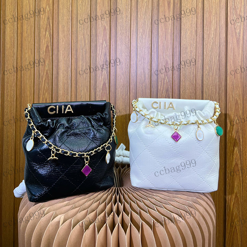 Designer Womens Garbage Bag 22 Shoulder Bag Leather Diamond Plaid C Buckle Beautiful Small Pendant Matelasse Chain Diagonal Bags Mini Makeup Case Coin Purse 16x17cm, Black
Designer Womens Garbage Bag 22 Shoulder Bag Leather Diamond Plaid C Buckle Beautiful Small Pendant Matelasse Chain Diagonal Bags Mini Makeup Case Coin Purse 16x17cm, Black