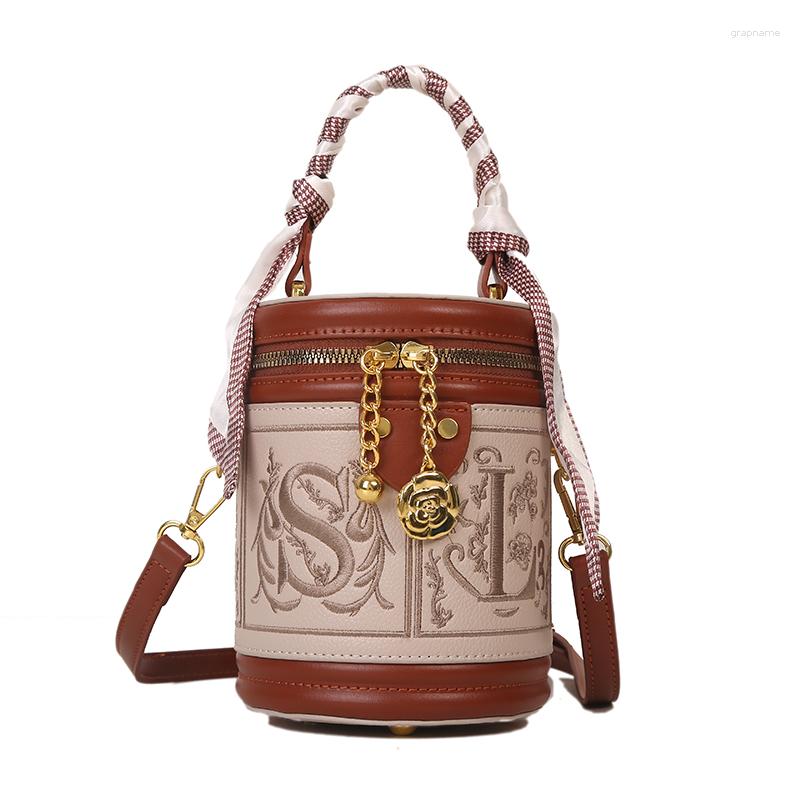Evening Bags High Quality Bucket Bag For Women Brand Shoulder Fashion Purses And Handbags Luxury Designer Crossbody Cute Satchel, Black shoulder bag
Evening Bags High Quality Bucket Bag For Women Brand Shoulder Fashion Purses And Handbags Luxury Designer Crossbody Cute Satchel, Black shoulder bag