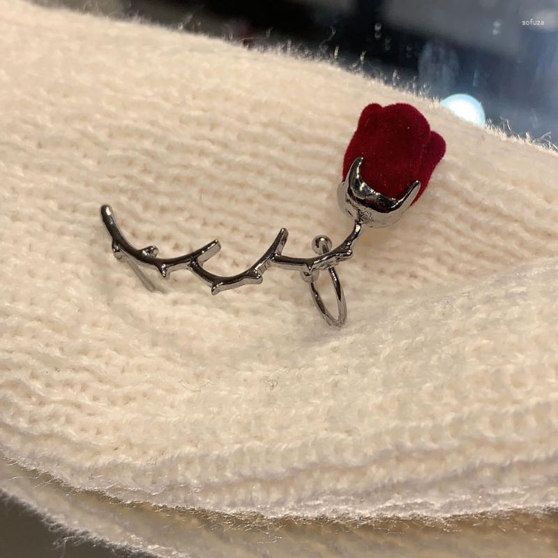 Stud Earrings High-grade Tulip Earbone Clip Women's Dating Jewelry