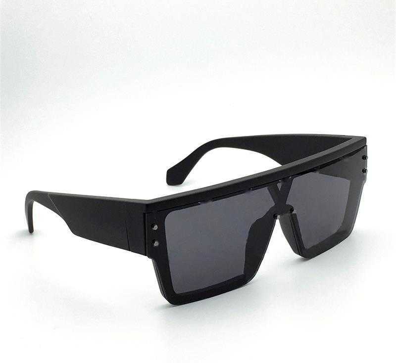 Fashion Luxury Designer Sunglasses Men Vintage square Matte lens glasses Outdoor Anti-Ultraviolet with case
Fashion Luxury Designer Sunglasses Men Vintage square Matte lens glasses Outdoor Anti-Ultraviolet with case