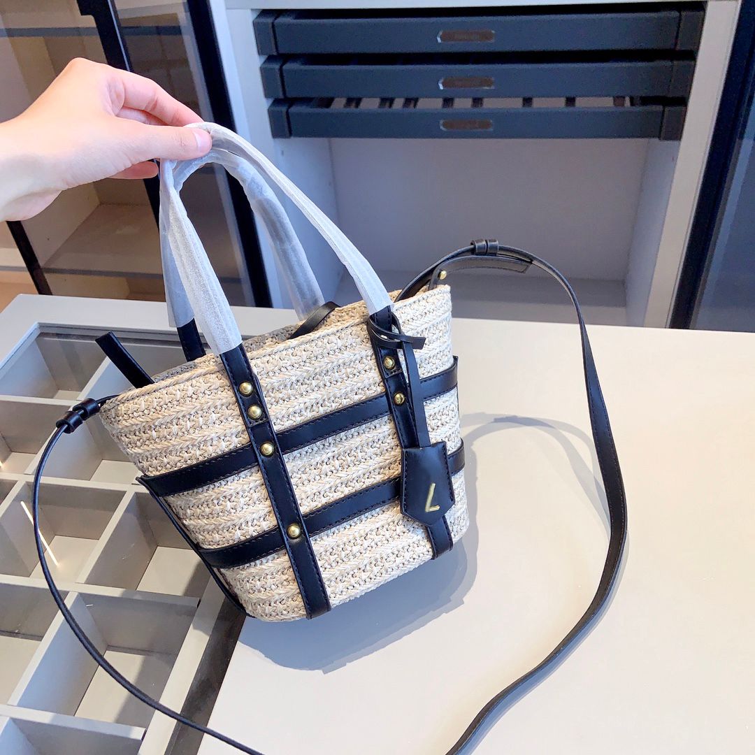 shoulder designer summer seaside bag bag New high sense Lafite women's bag holiday beach hand-woven Rocel, Grey
shoulder designer summer seaside bag bag New high sense Lafite women's bag holiday beach hand-woven Rocel, Grey