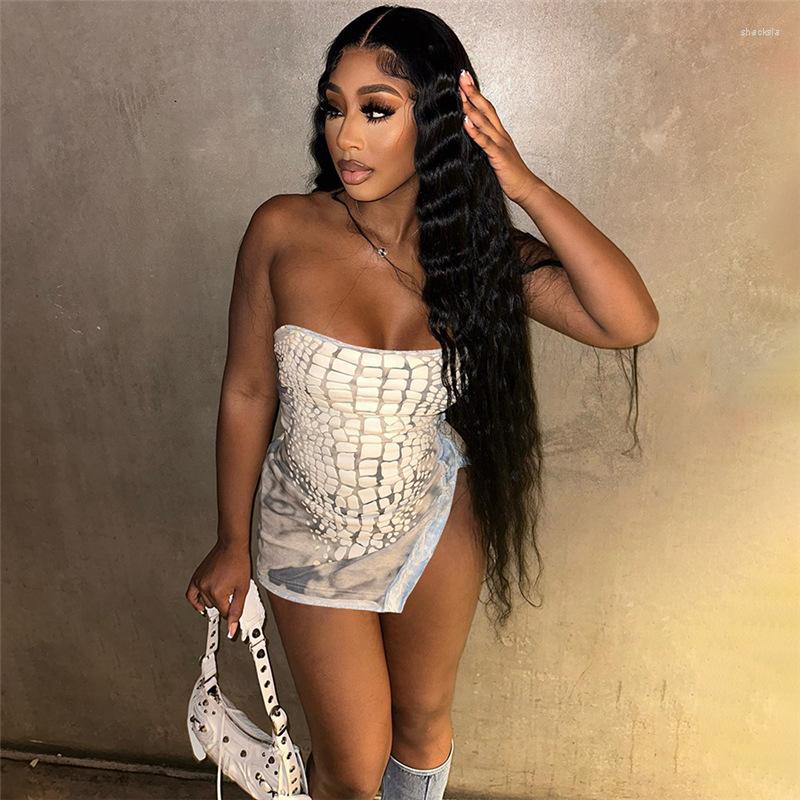 Casual Dresses Trendy Square Print Skinny Split Mini Dress Women Sexy Wrapped Chest Sleeveless Body-shaping Lady Clubwear Bodycon, White
Casual Dresses Trendy Square Print Skinny Split Mini Dress Women Sexy Wrapped Chest Sleeveless Body-shaping Lady Clubwear Bodycon, White