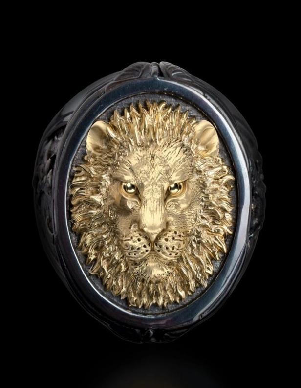 Men039s 18K Yellow Twotone Black Gold Diamond Cool Africa Grassland Lion Ring Men Wedding Party Jewelry Size 79392374
Men039s 18K Yellow Twotone Black Gold Diamond Cool Africa Grassland Lion Ring Men Wedding Party Jewelry Size 79392374
