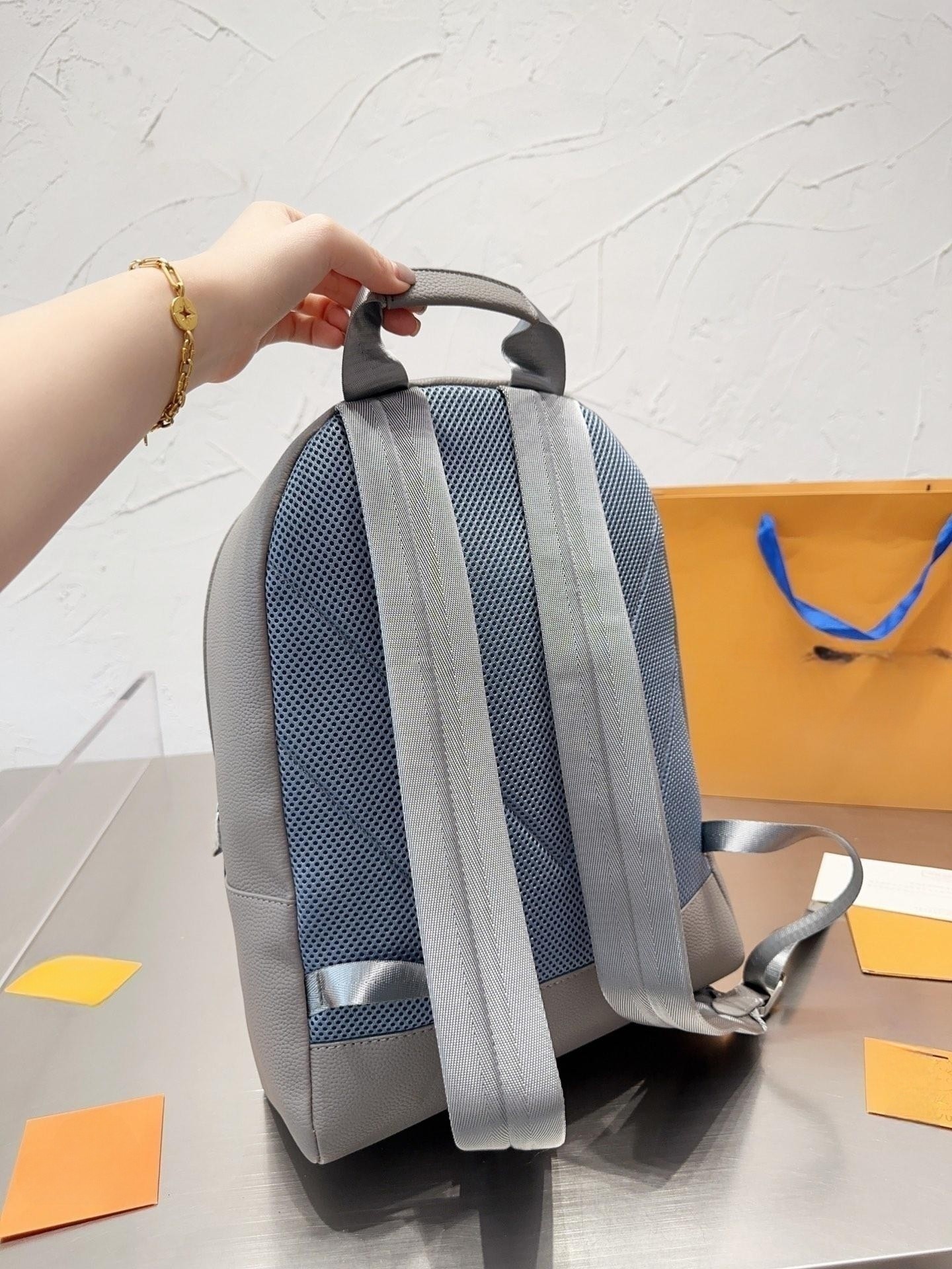 New Backpack Fashion Casual Computer Backpack, Silver