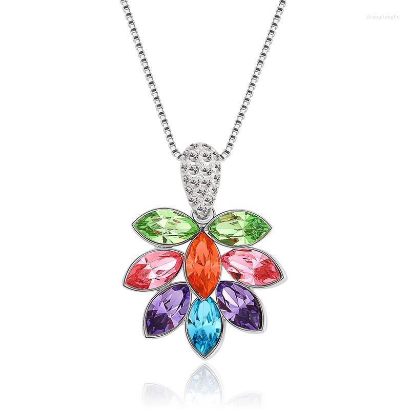 Pendant Necklaces NL-00045 Korean Fashion Accessories Silver Plated Luxury Crystal Flower Necklace For Women Mother's Day Gift Items
Pendant Necklaces NL-00045 Korean Fashion Accessories Silver Plated Luxury Crystal Flower Necklace For Women Mother's Day Gift Items