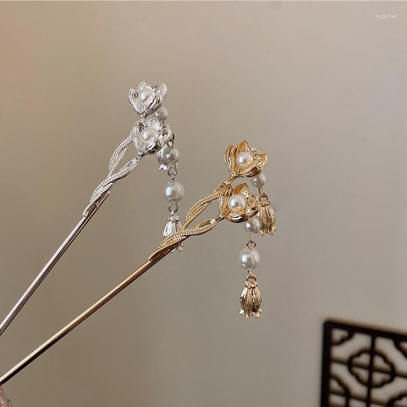 Hair Clips Chinese Vintage Style Chopsticks Pearl Flower Metal Stick Women Headpiece Hairpin Jewelry Accessorie
Hair Clips Chinese Vintage Style Chopsticks Pearl Flower Metal Stick Women Headpiece Hairpin Jewelry Accessorie