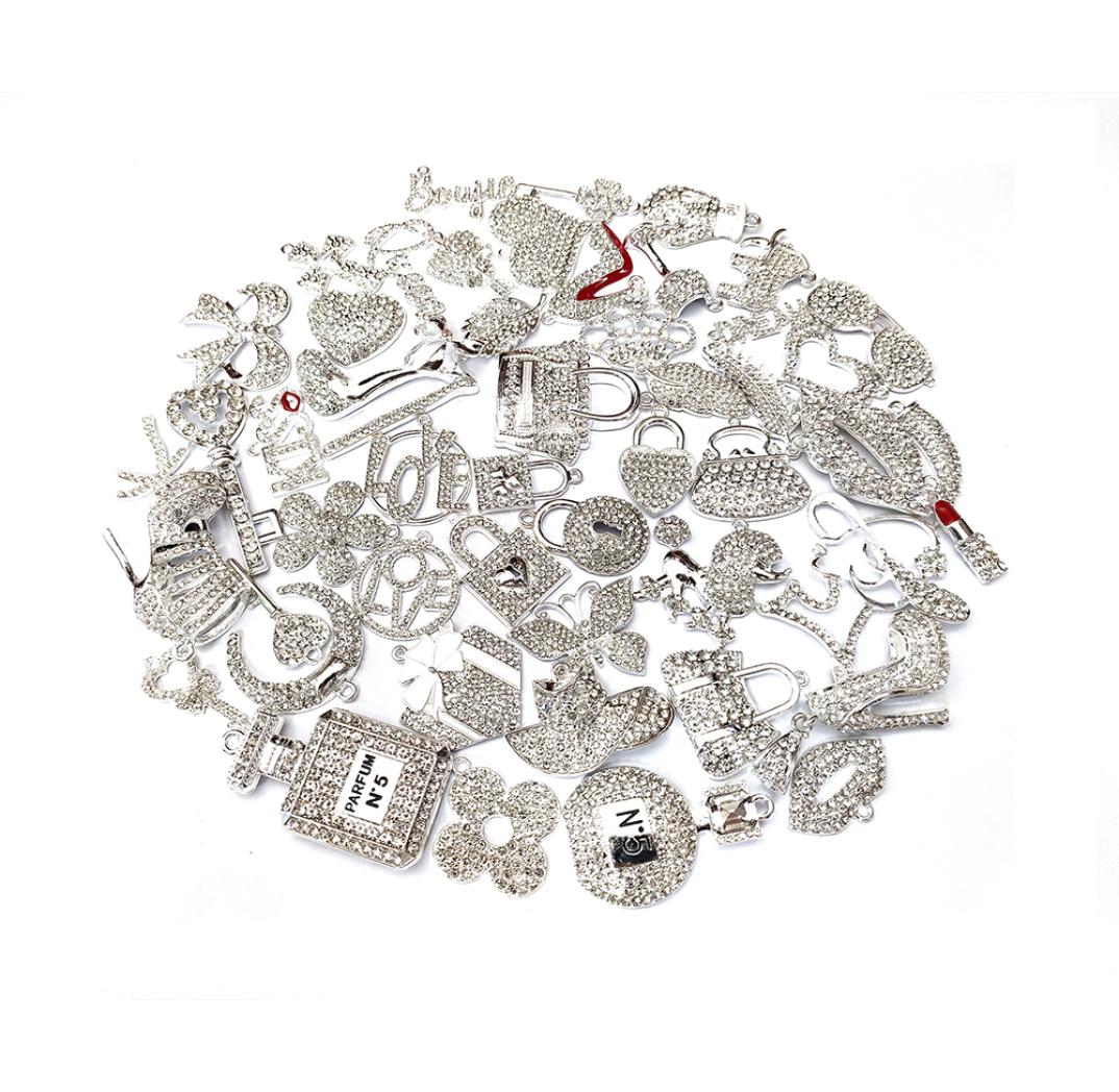 50pcs Alloy Jewelry Charms with silver plated and colorful Rhinestone Mixed Delicated Fit For Women3555122
50pcs Alloy Jewelry Charms with silver plated and colorful Rhinestone Mixed Delicated Fit For Women3555122