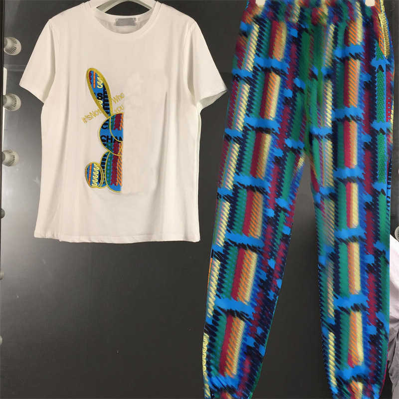 Fashion Womens Clothing Two Piece Sets Colorful Rabbits Pattern Short-sleeved T-shirt Silky Hand Feel Letter Elastic Band Loose Casual Pants Summer Sports Suit 55, 17
Fashion Womens Clothing Two Piece Sets Colorful Rabbits Pattern Short-sleeved T-shirt Silky Hand Feel Letter Elastic Band Loose Casual Pants Summer Sports Suit 55, 17